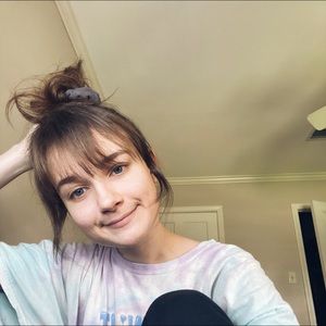 Meet your Posher, Karoline